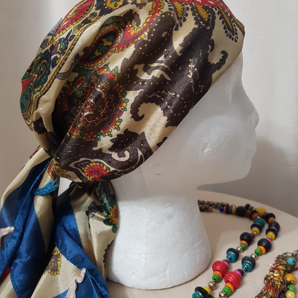 SCARF 😉2 FOR $20 - Picture 7 of 11